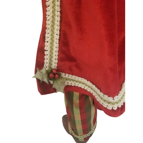 Vintage Big Traditional Caroler Rare Figure Decorative 29 in‎ Long - Picture 9 of 11